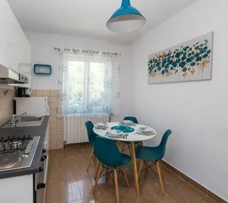 In With Sea View Balcony Air Conditioning Wi Fi Apartman Crikvenica