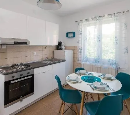 Appartamento In With Sea View Balcony Air Conditioning Wi Fi Crikvenica